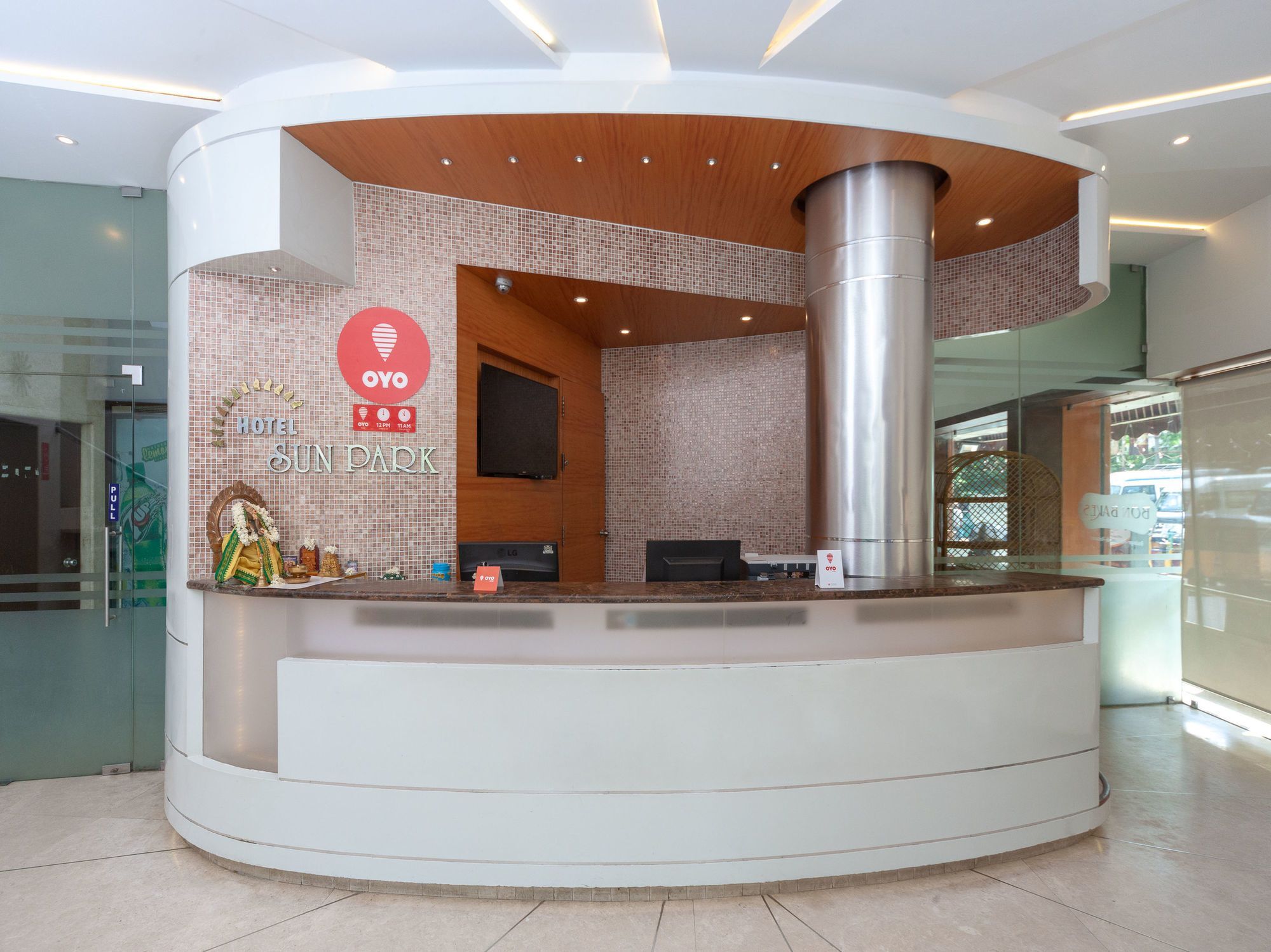 Hotel Sun Park Puduččéri Exteriér fotografie